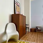 Colorful Design 2room W Balcony Next Maybachufer *