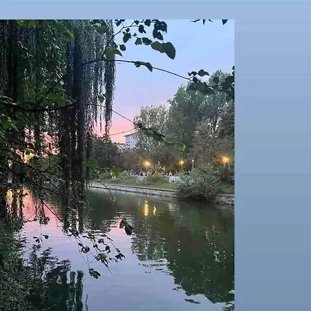 Colorful Design 2room W Balcony Next Maybachufer Berlino