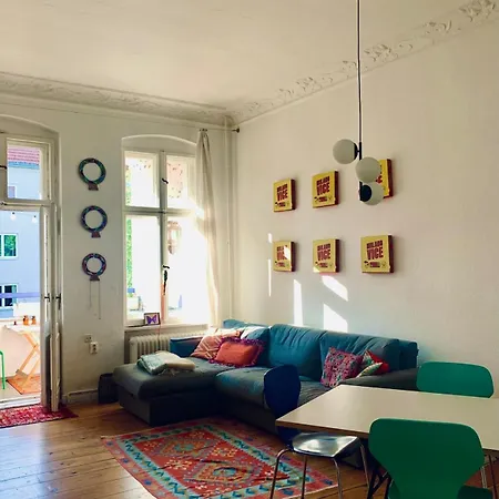 Colorful Design 2room W Balcony Next Maybachufer *