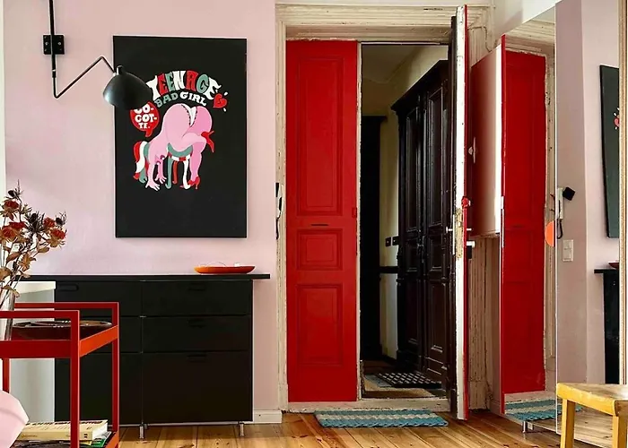 Colorful Design 2room W Balcony Next Maybachufer * Berlino